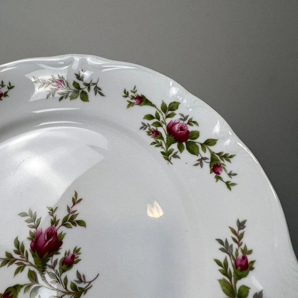 Johann Haviland Dinner Plate Traditions Moss Rose 10in Pink Gold Trim Victorian